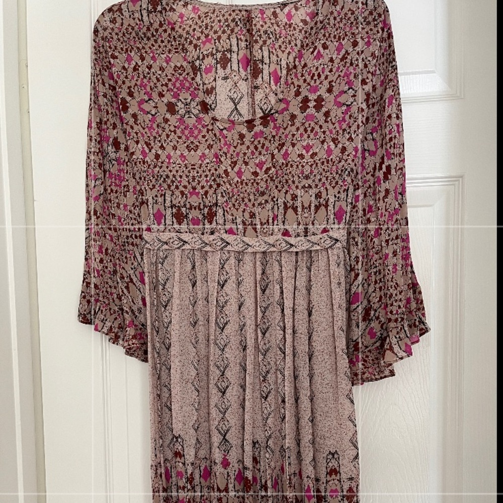 Beautiful dress with a full-length slip